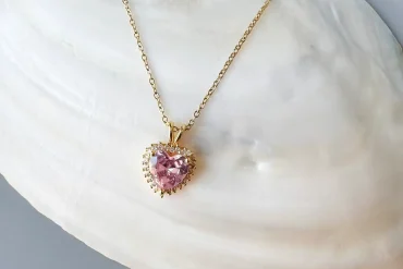 گردنبند نگین صورتی استیل | طلایی 14031260