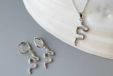 نیم ست طرح مار نقره ای YSX متفاوت 14040102