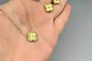نیم ست ونکلیف ظریف طلایی | گوشواره و گردنبند 14031214