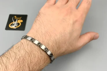 دستبند مردانه نقره ای مشکی ورساچه | 7 میل | رنگ ثابت 14040166
