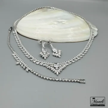 ست مجلسی گردنبند ، گوشواره ، دستبند و انگشتر نگینی | رنگ ثابت 14040162