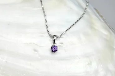 گردنبند ظریف ژوپینگ تک نگین بنفش | رنگ ثابت 14040148