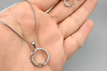 خرید نیم ست نقره ای ظریف ژوپینگ