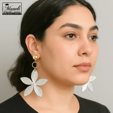 گوشواره استیل گل نامتقارن زنانه با رنگ ثابت – طراحی خاص و چشم نواز 14040320