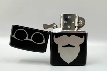 فندک زیپو بنزینی مشکی خاص|140404113