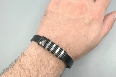 دستبند چرم مردانه با نوشته لاکست | شیک و کلاسیک 14040429