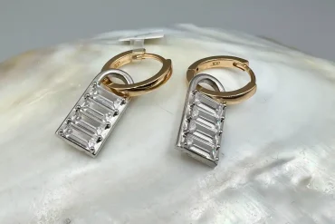 گوشواره ژوپینگ مدل تیفانی با نگین باگتی|14040417