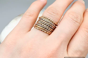 انگشتر پرتوفینو با بافت زیبا و مشابه طلا|140404152