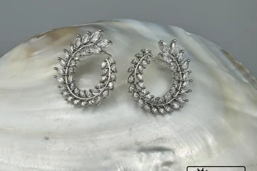 گوشواره مجلسی نقره ای میخی رنگ ثابت|140405145