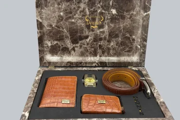 ست چرم 4 تکه با فندک ساعت دار دنیس | چرم طبیعی - عسلی 14040513