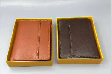 کیف جاکارتی چرم طبیعی پارما | قهوه ای و عسلی