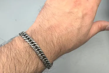 دستبند کارتیر سیاه قلم | 5 میل نقره ای 14040507