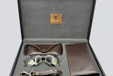 ست چرم 4 تکه و عینک Ray-Ban چرمسال | چرم طبیعی قهوه ای 14040522