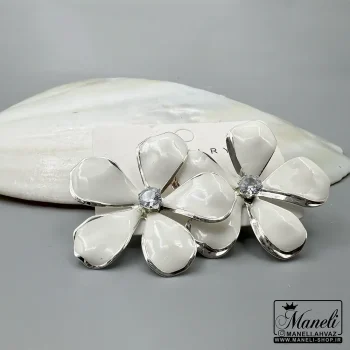 گوشواره گل سفید تک نگین اسپرت |14040646