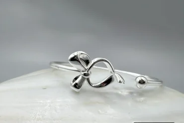 دستبند مدل پاپیون آبکاری نقره ترندی|14040637