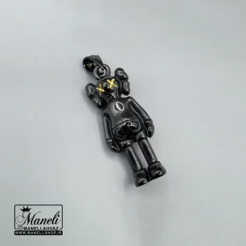 پلاک آدم فضایی مشکی با چشمان زرد|14040701 - Image 2