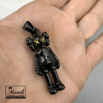 پلاک آدم فضایی مشکی با چشمان زرد|14040701 - Image 3