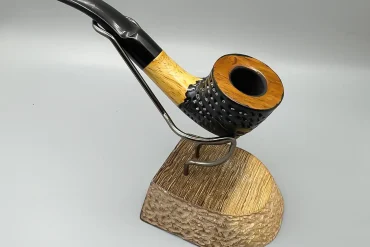 پیپ چوبی ساوینلی دو رنگ با آتشگاه طرح دار | 14040662