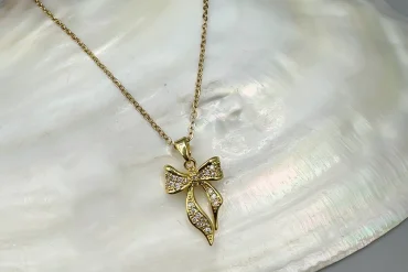گردنبند طلایی پاپیون نگین دار ترند |14040710