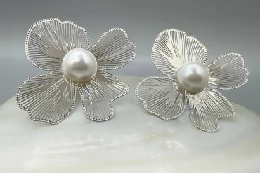 گوشواره مجلسی ظریف نقره ای میخی