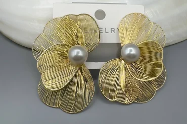 گوشواره ظریف طلایی میخی با ترکیب مروارید|14040729