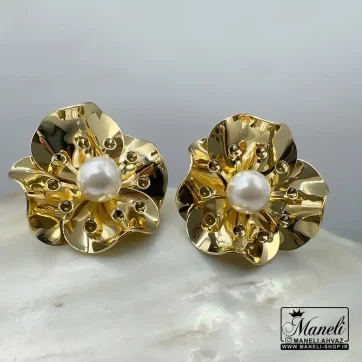 گوشواره گل با نگین مرواریدی