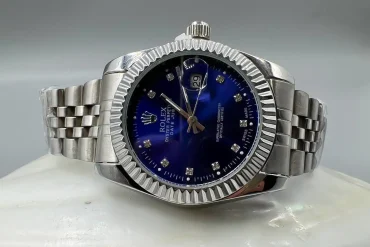 ساعت رولکس نقره ای با صفحه ی آبی