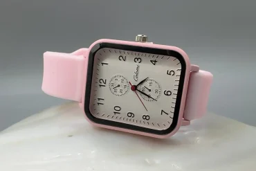 ساعت صورتی صفحه مربع سلیکونی colami اسپرت دخترانه|14040781