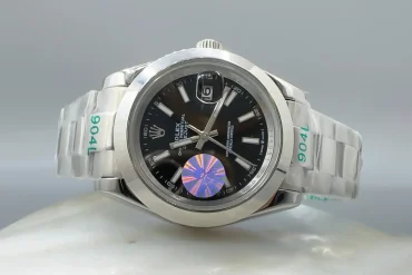 ساعت رولکس سیلور با صفحه ی مشکی