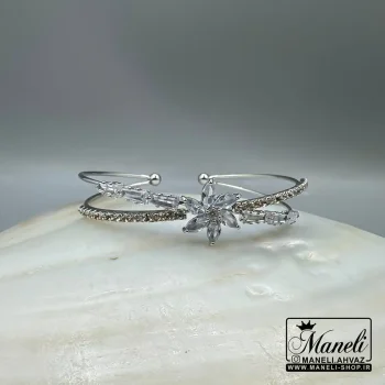 دستبند نقره ای زنانه رنگ ثابت نگین دار   |140408100