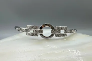 دستبند نقره ای زنانه رنگ ثابت نگین مخراج شده ژوپینگ |140408101