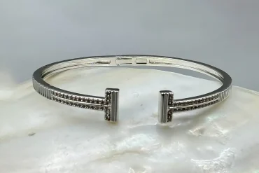 دستبند تیفانی زنانه نگین مخراج شده