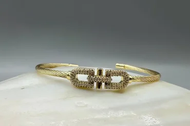 دستبند امگا زنانه