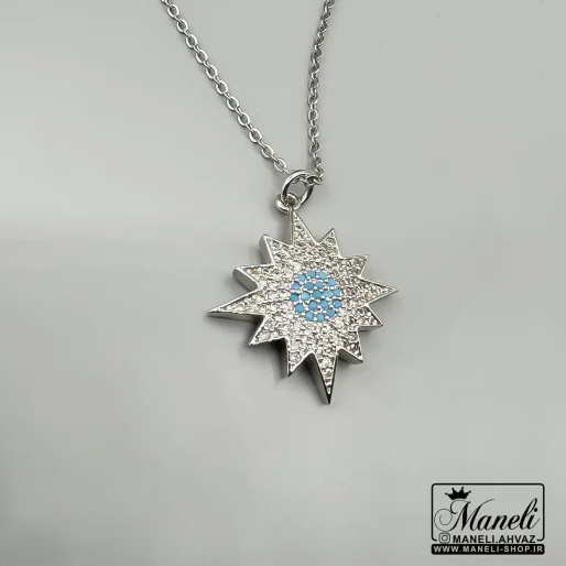 گردنبند نقره ای نگین مخراج شده