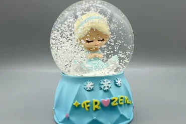 گوی دخترانه آبی