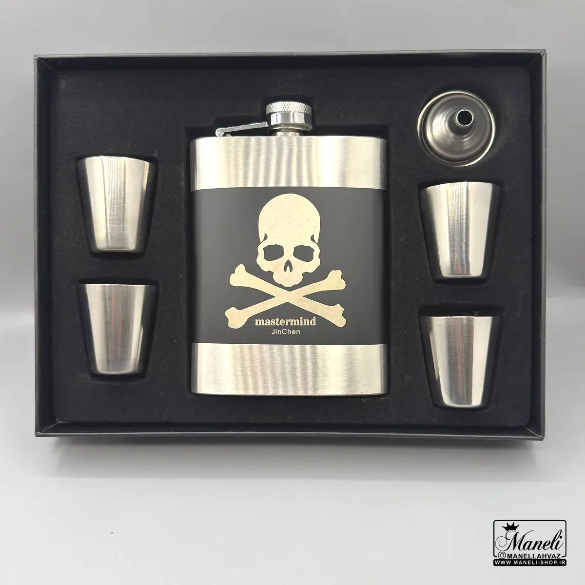 hipflask001-1-4 ست هیپ فلاسک و شات mastermind با طرح جمجمه