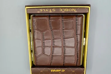 جاسیگاری چرم