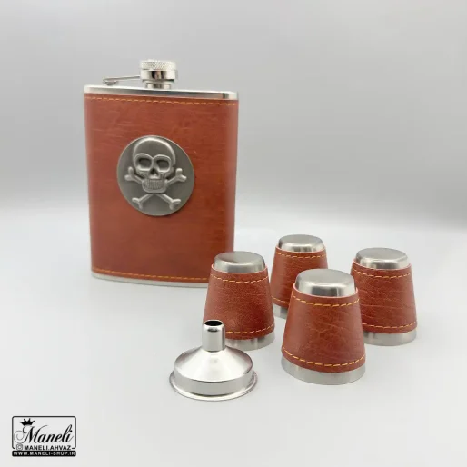 ست هیپ فلاسک و شات روکش چرم قهوه ای