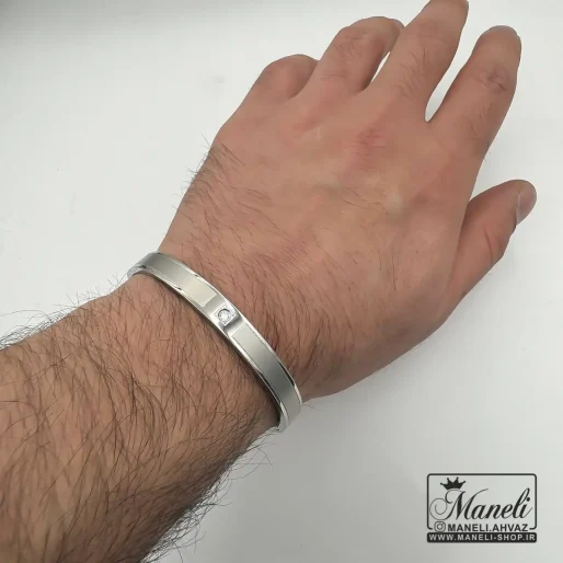 خرید خرید بنگل مردانه استیل رنگ نقره ای