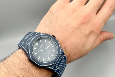 ساعت مردانه Milano بند کربن سورمه ای