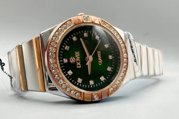 ساعت زنانه dovix قاب نگین دار صفحه سبز