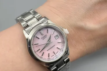 خرید ساعت زنانه کاسیو صفحه صورتی