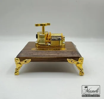 جعبه موزیکال کوکی  طلایی مدل لاکچری با آهنگ جان مریم|40982 - Image 4