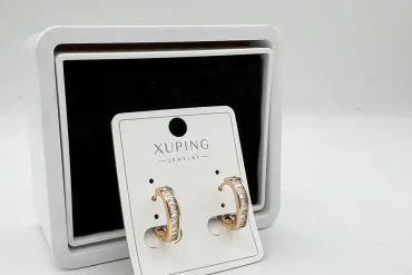 گوشواره حلقه ای نگین دار ساده ژوپینگ 40977