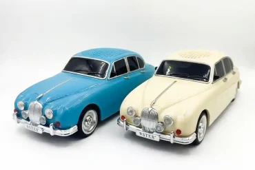 خرید اسپیکر بلوتوثی طرح ماشین جگوار کلاسیک مدل WS-596 | آبی و کرمی