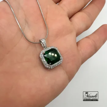گردنبند طرح مربعی نقره ای نگین سبز - Image 3
