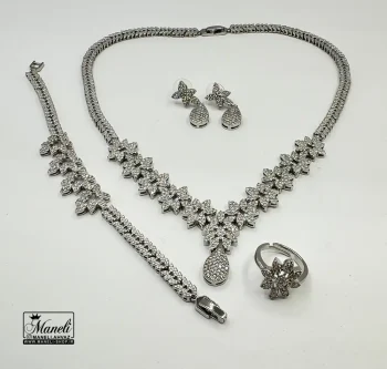 سرویس مجلسی نگین مخراج شده رنگ ثابت نقره ای