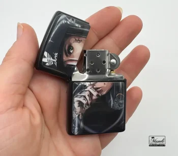 فندک مشکی zippo با طرح نقاشی زن زیبا - Image 5