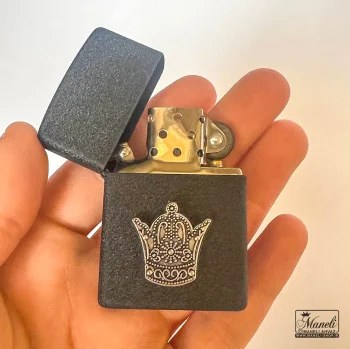 فندک مشکی zippo با طرح تاج - Image 5