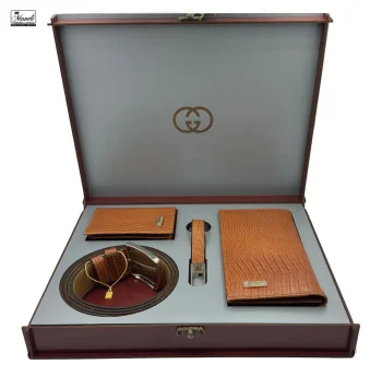 ست کیف و کمربند Gucci عسلی رنگ چهار تیکه